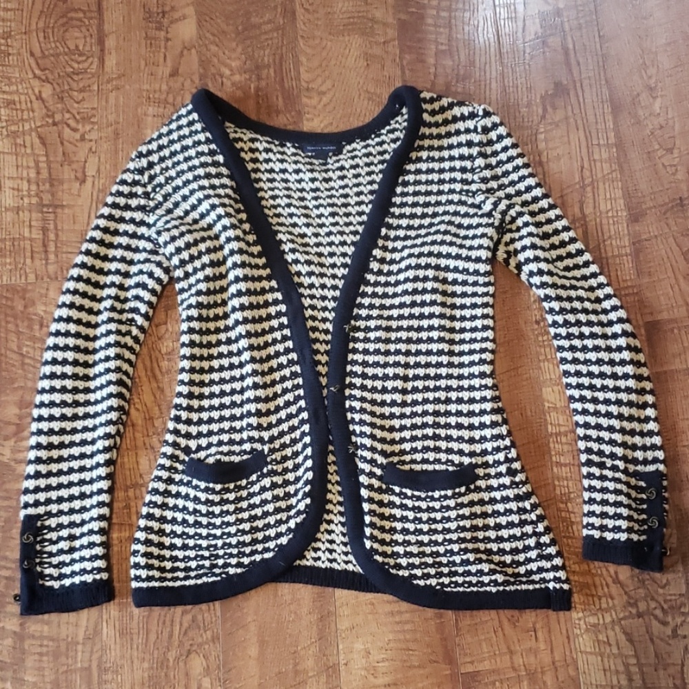 Tommy Hilfiger womens sweater size Small